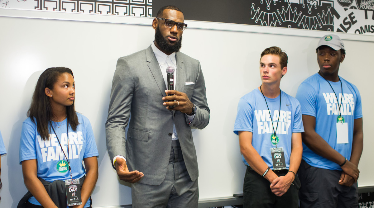 lebron_i_promise_.jpg